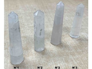 Petite pointe de cristal de roche - H: 8 cm