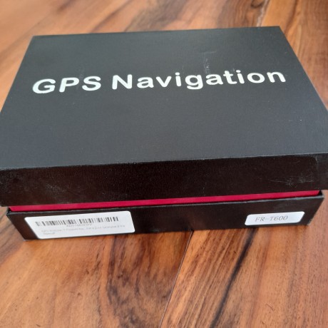 gps-navigation-fr-t600-7-pouces-neuf-big-0